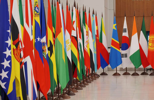 Москва в ближайшее время направит приглашения участникам саммита Россия – АСЕАН, который пройдет в Казани с 17 по 19 июня. Об этом сообщил пресс-секретарь Президента РФ Дмитрий Песков.