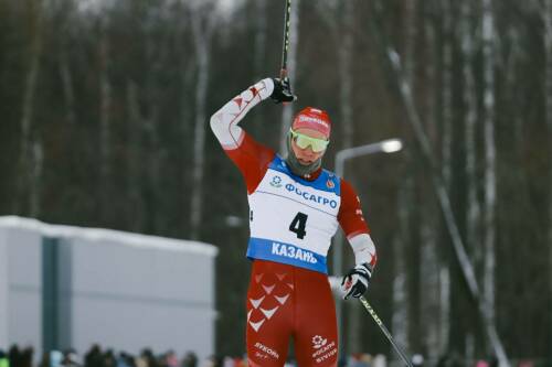 Олимпийский чемпион по биатлону Дмитрий Васильев объяснил, что выбивает из колеи Большунова