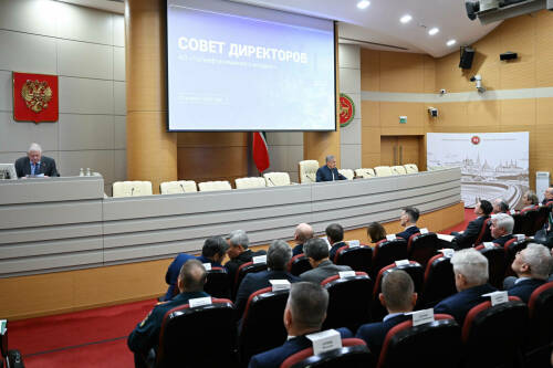 Раис РТ провел заседание Совета директоров «Татнефтехиминвест-холдинга»