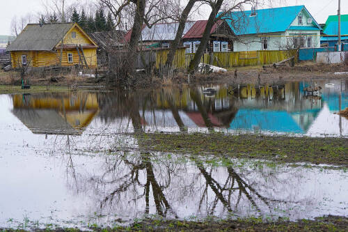 Высокая вода и рекордные сбросы на Куйбышевском водохранилище: как проходит половодье в Татарстане