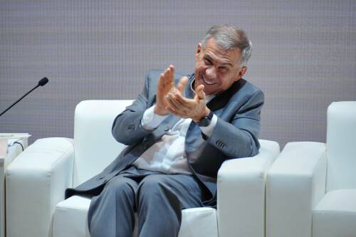 Минниханов поздравил «Динамо-Ак Барс» с победой в Кубке России по хоккею на траве