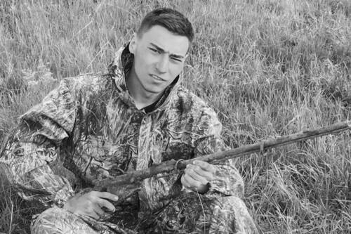 «Я бегал по больнице и звал сына»: родные и друзья о погибшем в Нижнекамске пожарном