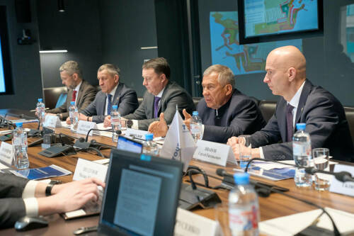 Минниханов обсудил реализацию инвестпроекта «Казань марины» с руководством Туризм.РФ