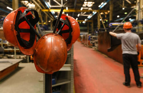 Сигнал на охлаждение: почему промышленность Татарстана сбавляет обороты