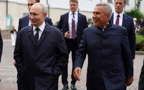 Путин поблагодарил Минниханова за организацию саммита Россия – АСЕАН