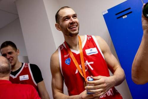 Казанский УНИКС объявил о переходе Бабурина и Гудумака