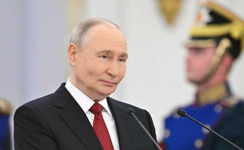 Президент России Владимир Путин поздравил жителей Набережных Челнов с 400-летием города