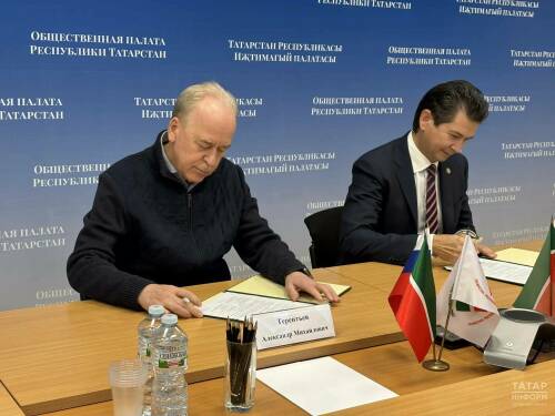 Уполномоченный при Раисе Татарстана по защите прав предпринимателей Фарид Абдулганиев и председатель Общественной палаты РТ Александр Терентьев подписали соглашение о сотрудничестве и взаимодействии