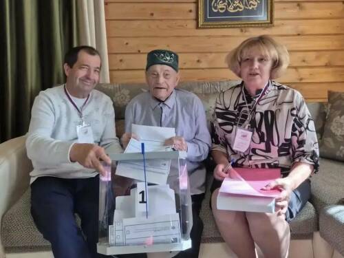 102-летний житель Нижнекамского района проголосовал на дому