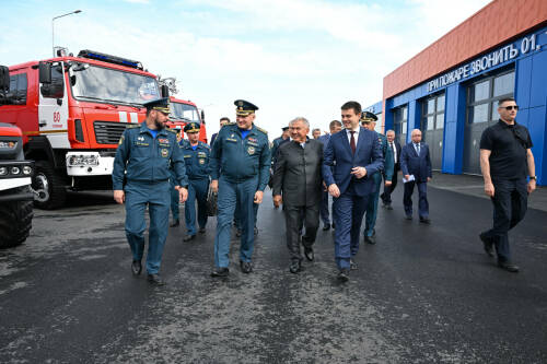 Глава МЧС Александр Куренков и Раис РТ Рустам Минниханов открыли новый современный полигон для тренировки спасателей в селе Столбище Лаишевского района РТ