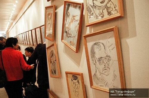 Первоапрельская выставка шаржей Вячеслава Бибишева