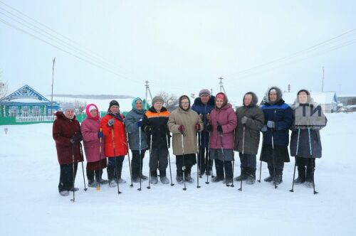Скандинавская ходьба татарских бабушек