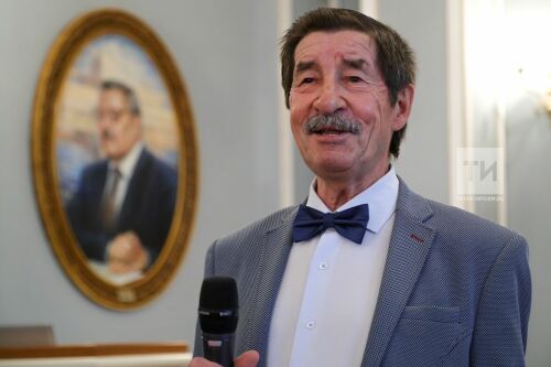 Встреча с писателем Ахатом Гаффаром