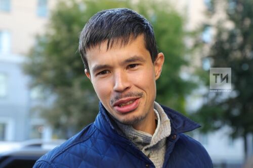 Экскурсия по Пләтән бистәсе