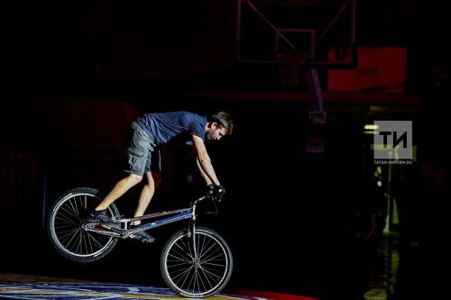 Матч Единой лиги ВТБ: УНИКС - Локомотив (Кубань)