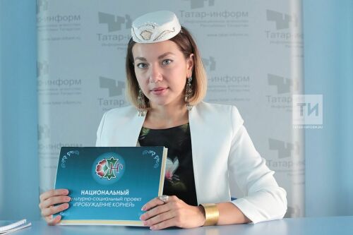 Интервью с дизайнером стилизованной татарской одежды Нурией Зариповой