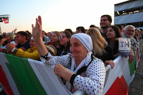 Праздничный концерт в день выборов