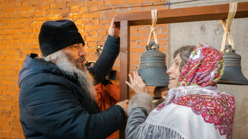 Колокола для будущего храма в хосписе доставили в Казань