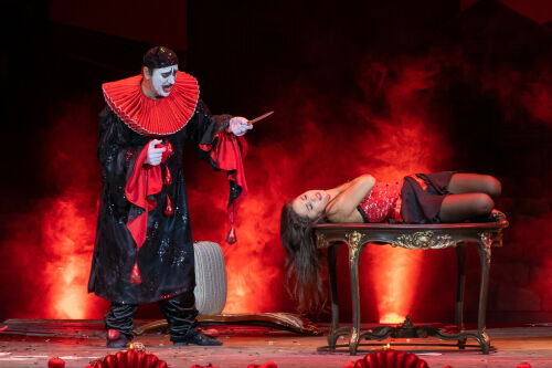 Премьера оперы «Паяцы» в постановке Юрия Александрова состоялась в казанском оперном театре