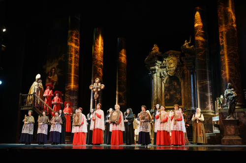 В Казани премьерой оперы «Тоска» Джакомо Пуччини открылся 40-й Международный оперный фестиваль имени Шаляпина