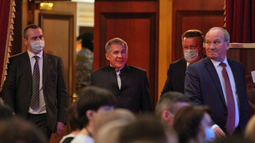 Рустам Минниханов принял участие в XV отчетно-выборной конференции судей РТ