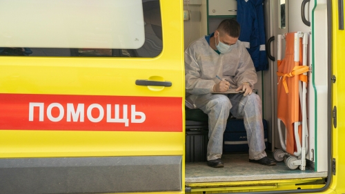 «Люди, которые приходят на помощь в самые трудные минуты»: один день с сотрудниками скорой помощи