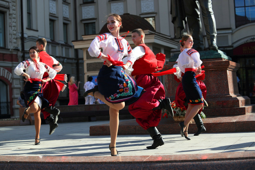 Фестиваль «Славный день» прошел в центре Казани в честь Дня дружбы и единения славян