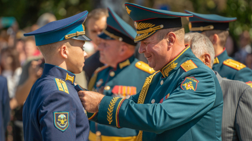 Более ста офицеров выпустились из Казанского танкового училища