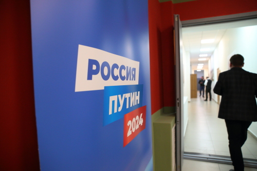 В Казани открылся региональный избирательный штаб Владимира Путина