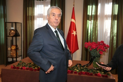 Генеральное консульство Республики Турция в Казани открыло пункт приема гуманитарной помощи