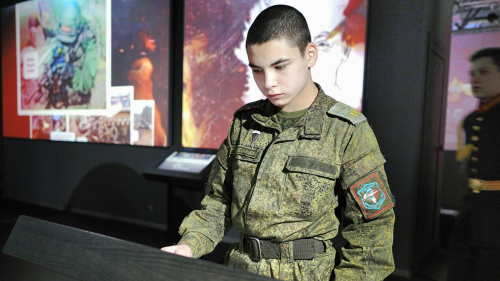 В Казани открылась мультимедийная выставка «Герои спецоперации»