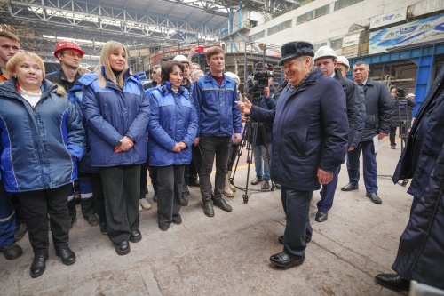 Минтимер Шаймиев посетил Зеленодольский судостроительный завод им. Горького