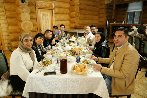 В Туган Авылым прошел Ифтар - торжественный ужин для делегатов Всемирного фестиваля молодёжи