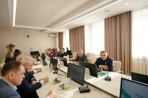 Круглый стол "Взаимодействие руководителей образовательных и научно-исследовательских организаций РТ"