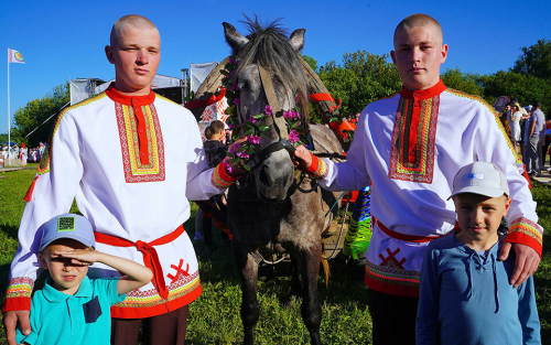 Республиканский праздник мордовской культуры «Валда Шинясь» прошел в селе Кильдюшево