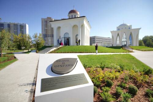 Митрополит Казанский и Татарстанский Кирилл освятил новый храм духовного комплекса «Тихий сад»