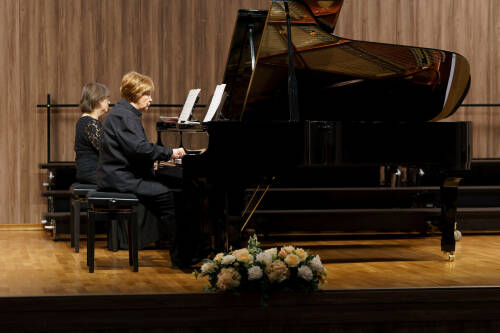 Концерт и творческая встреча с Эльзой Ахметовой в проекте «...Культура – любовь к миру»