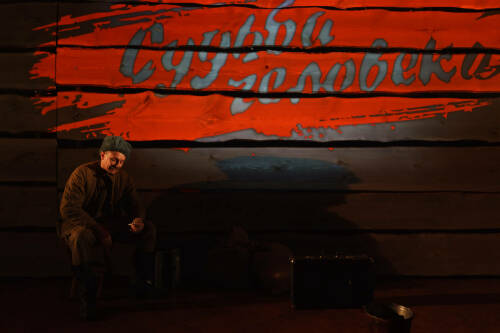 Предпремьерный показ спектакля «Судьба человека» в постановке Айдара Заббарова прошел в Казани