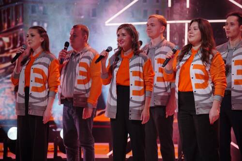 Рустам Минниханов поздравил энергетиков Татарстана с профессиональным праздником