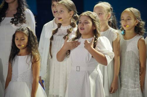 Гала-концерт лауреатов фестиваля «Добрая волна» и приглашенных звезд прошел в Казани