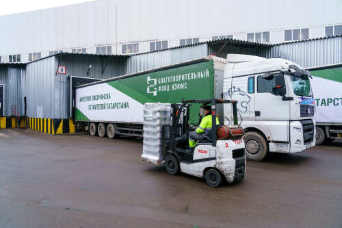 Фонд «Нэфис» отправил в Луганскую народную республику 33 тонны гуманитарной помощи