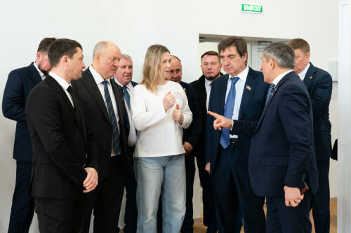 Юрий Камалтынов принял участие в открытии новых объектов и награждении ветеранов в селе Габишево