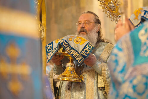 Праздничную Благовещенскую службу в Казани провел митрополит Кирилл