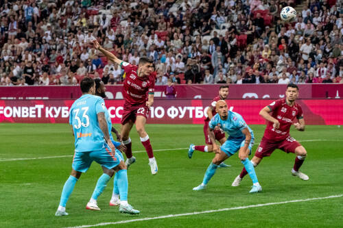 «Рубин» дома сыграл вничью с «Зенитом»
