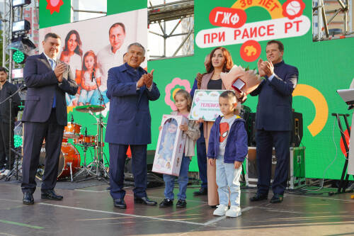 В «Салават Купере» отметили 30-летие Государственного жилищного фонда РТ