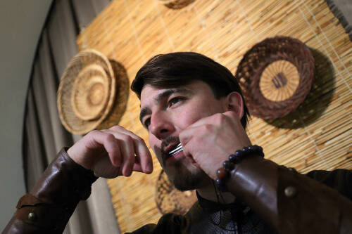 Выставка «Краски Амурской земли» открылась в Национальном музее РТ