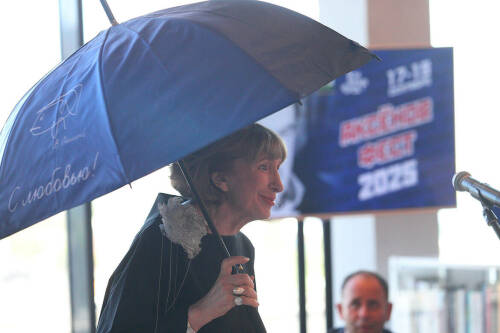 В Казани открылся литературно-музыкальный фестиваль «Аксенов-фест»