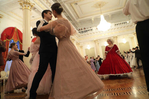 Традиционный Сретенский бал прошел в Казанской ратуше