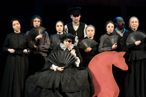 Казанский ТЮЗ представил премьеру спекпакля «Село Степанчиково и его обитатели»