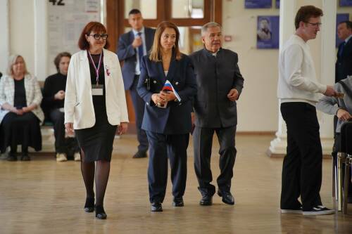 Раис Татарстана Рустам Минниханов проголосовал на выборах в Государственную Думу РФ